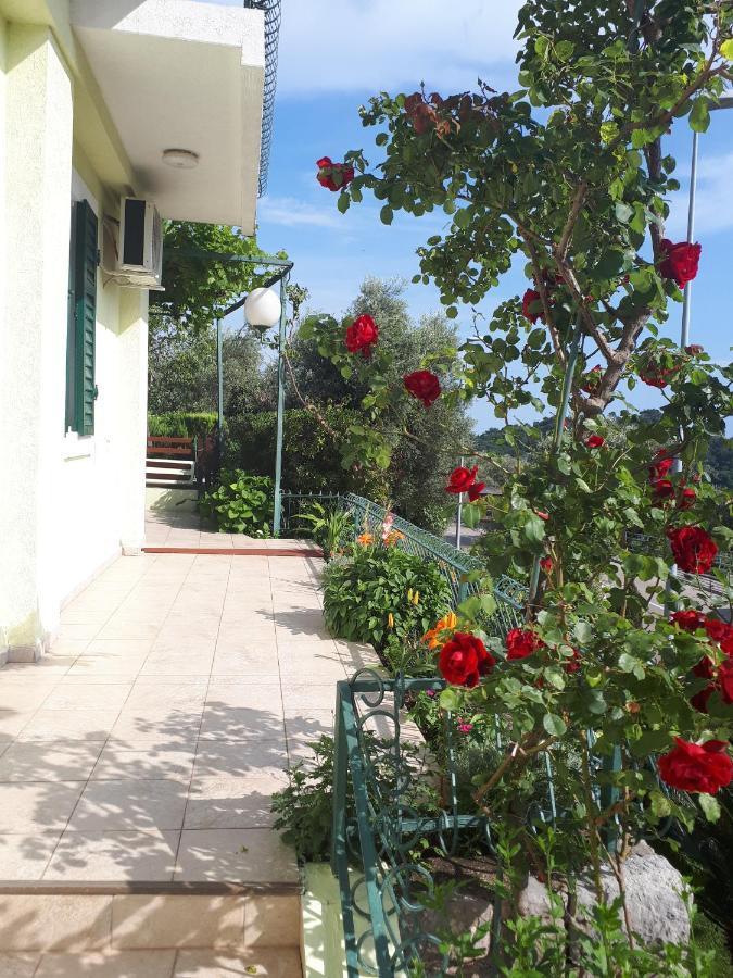 Petrovac Apartments Simo מראה חיצוני תמונה