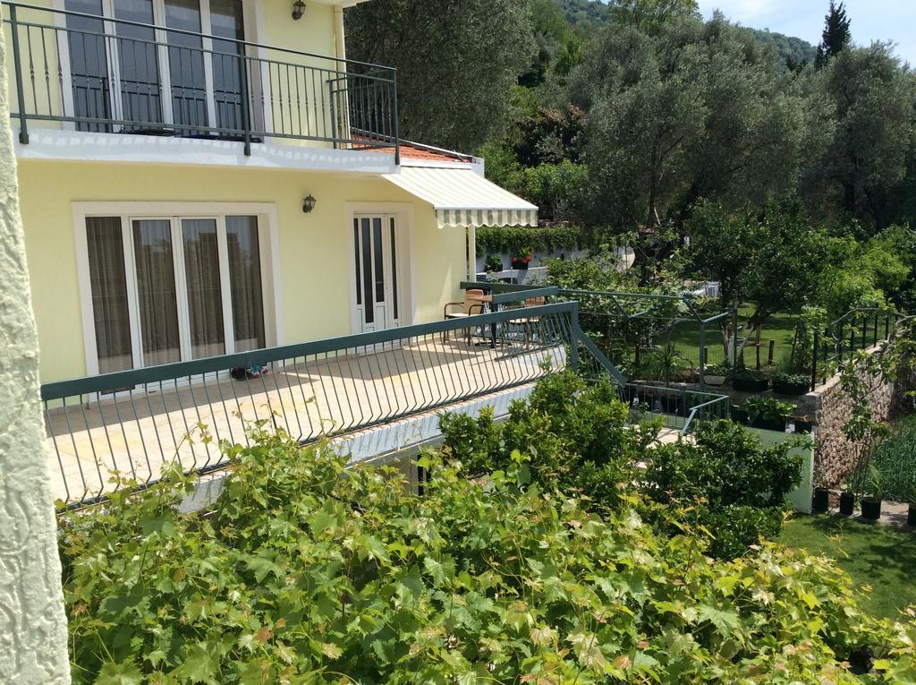 Petrovac Apartments Simo מראה חיצוני תמונה