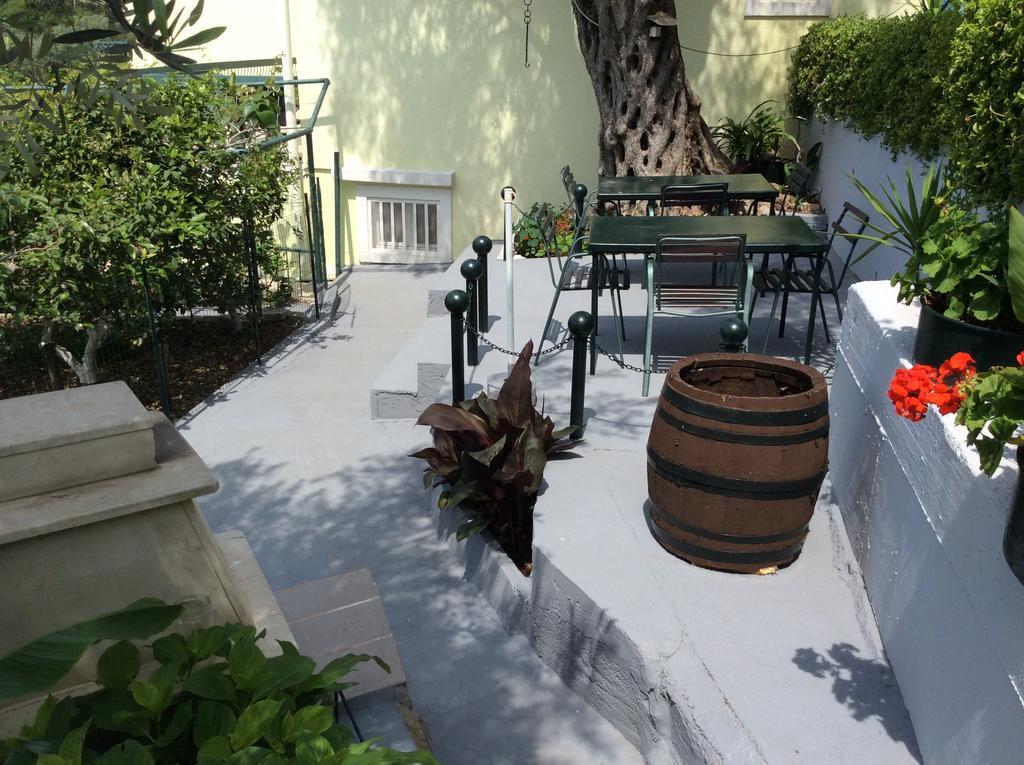 Petrovac Apartments Simo מראה חיצוני תמונה