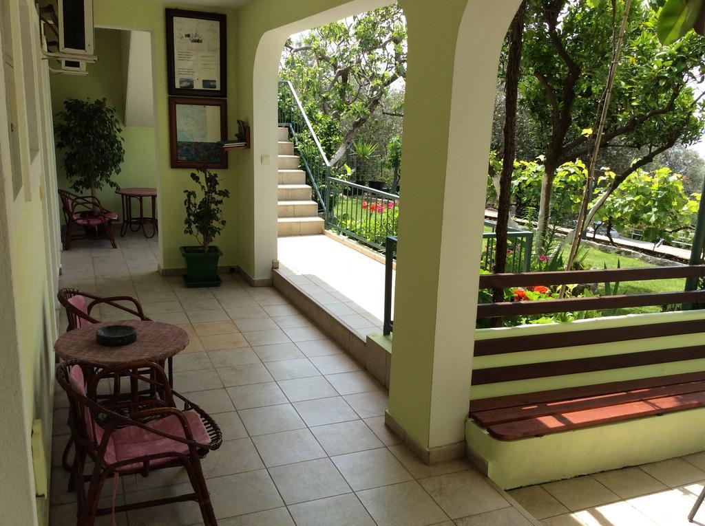 Petrovac Apartments Simo מראה חיצוני תמונה