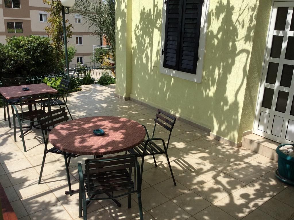 Petrovac Apartments Simo מראה חיצוני תמונה