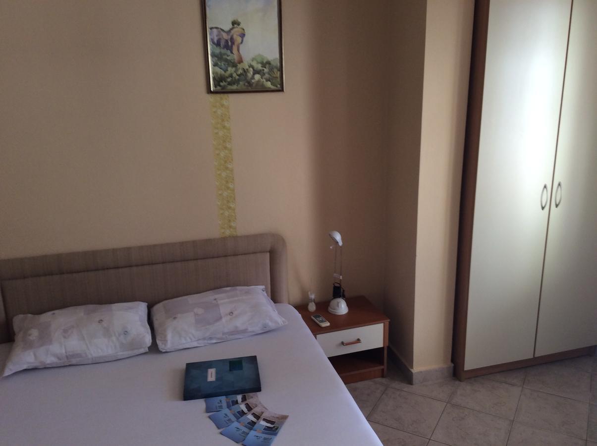 Petrovac Apartments Simo מראה חיצוני תמונה