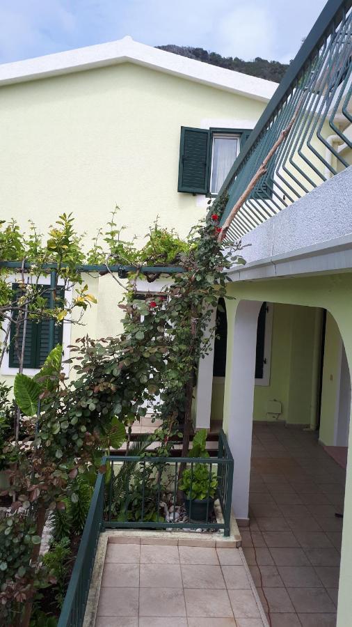 Petrovac Apartments Simo מראה חיצוני תמונה